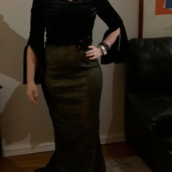 Teri Jon Long Sleeve Dress - Picture 5 of 8